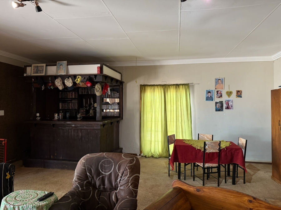 4 Bedroom Property for Sale in Oewersig North West